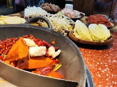 -赵美丽·重庆社区火锅·直营店(火车东站·中豪国际店)