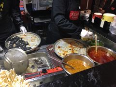 自助取餐区-黑色经典臭豆腐·湖南特产(潇湘文化店)