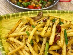 -江城燕子大排档(江汉路步行街店)