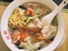 鲜肉馄饨-长人馄饨铺(解放街店)