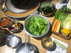 小菜-姜虎东白丁烤肉(恒隆广场店)