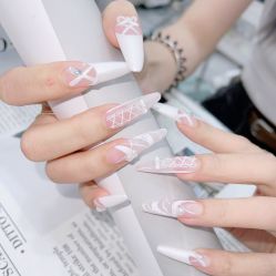 -七彩虹美甲美睫 半永久