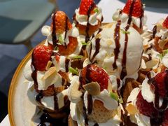 草莓忌廉华夫饼-BE BRIGHT KITCHEN(正佳广场店)