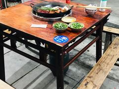 -四小区火锅·巷子里的重庆火锅(花照壁店)