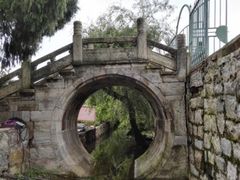 -安龙招堤
