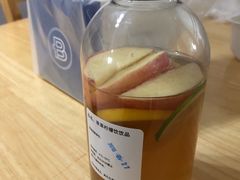 苹果柠檬饮饮品-巴黎贝甜(大宁国际商业广场店)