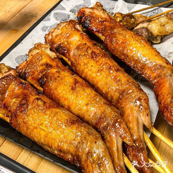 肥秋·爆汁鸡翅(华都汇店)