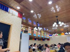 -乡土特色.冷锅鱼.牦牛肉汤锅