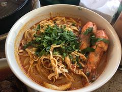 叻沙牛什-新记肉骨茶