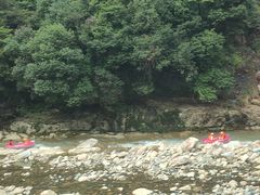 -雅鲁激流探险漂流