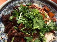 半肚半肉面-旺泉餐饮店·清真牛肉面馆