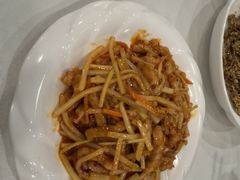 -鑫巴蜀小镇 · 水煮鱼专研店(玉桥店)
