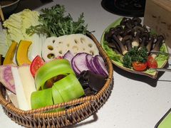 -一叶一世界•素食餐厅(环球中心店)