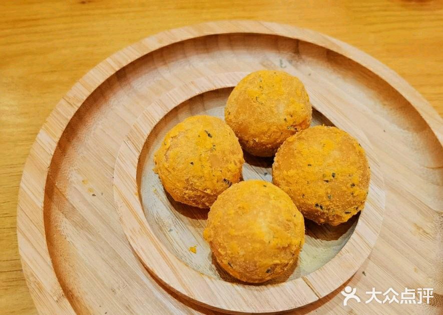 这家炸鸡为什么能卖这么贵