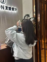 -悦Salon发型设计