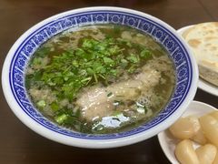 -崇德楼水盆牛羊肉泡馍馆(文艺路店)