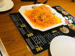 -喝丢一只鞋辣炒海鲜小烧烤(三八广场店)