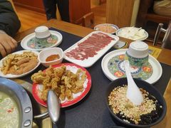 -沸炉重庆老火锅(军事博物馆店)