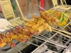 齐齐哈尔鲜牛肉-破瓦寒窑·地摊烤羊排