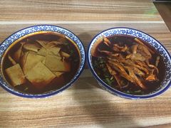 -老字号杨坡红油米线腊汁肉夹馍(东四道巷店)