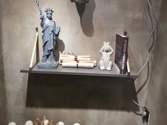 -HIGH FIVE哈福手工汉堡(桂林路店)