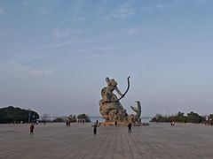 -巴陵广场