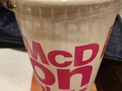-麦当劳(展览路店)