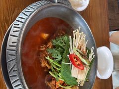 -喇喇排骨火锅·传统韩式脊骨汤(望京西园总店)