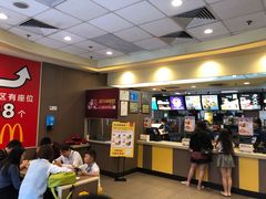 -麦当劳(华融店)