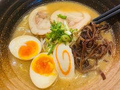 镇店黑丸黑香拉面-Uni 忧你の深夜食堂(浦江万达广场店)