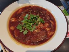 -川流不息·地道川菜·小龙虾(松东路店)