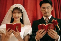 -易摄影婚纱摄影工作室