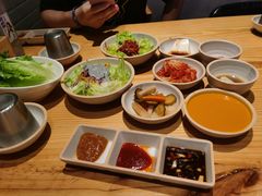 餐前小菜-喜来稀肉(北外滩白玉兰广场店)