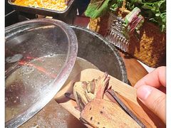 -芸山季·云南山珍菌火锅(人民广场来福士店)