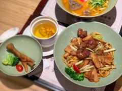 招牌肥肠干拌面-陳八两面家(滨江天街店)