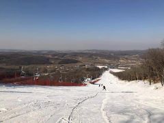 -庙香山滑雪场