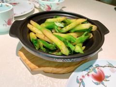 沙窝虾酱芥兰-维园悦谱·海派家常菜(乌鲁木齐南路店)