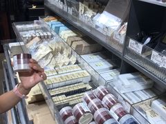 -MUJI无印良品(滨江宝龙城店)