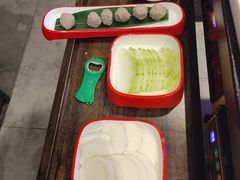 -醉董牛川派鲜肉自选火锅(烟台店)