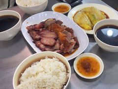 -华香鹅快餐店