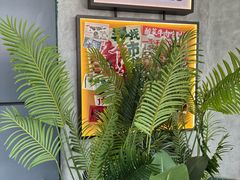 -顶上头•螺蛳粉火锅(德思勤复地星光店)