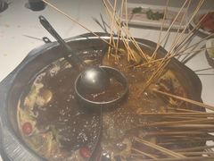 -佰人王串串香火锅(洋珠巷店)