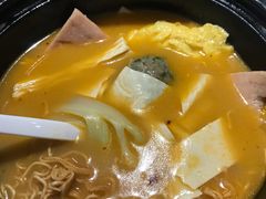 -小蛮椒麻辣烫·麻辣拌(青浦宝龙店)