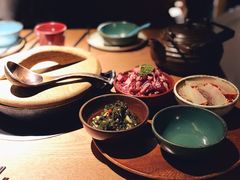 猫儿山的小黄牛-吃饭皇帝大(合生汇店)