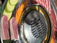 -哈哈碳都·牛肋条无限自助烤肉(宝龙店)