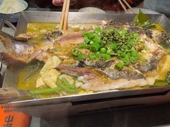 -鸣记脆皮烤鱼·海鲜烤鱼(马栏店)