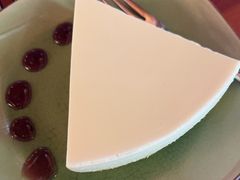 拉萨酸奶蛋糕-源一咖啡馆(麒麟巷步行街店)