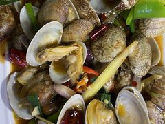 -四川小胡子海鲜(丁村万人海鲜广场店)