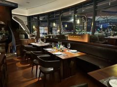 -MONICH牛排融合餐厅(和义大道购物中心店)