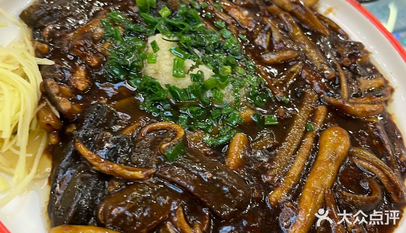 一家吃了很多年的苏帮菜饭馆
